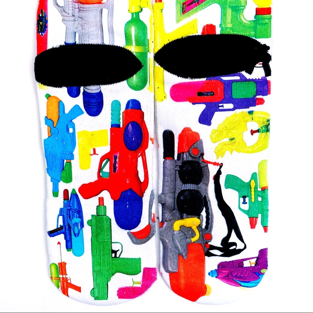 🆕 Odd Sox Super Soaker Water Gun Watergun Socks - Picture 9 of 10